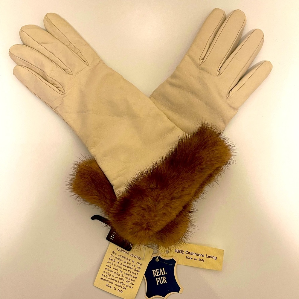 Woman gloves